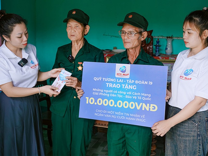 Hình ảnh đội ngũ hỗ trợ khách hàng chuyên nghiệp của SV88