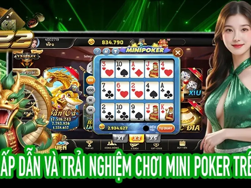 Hình ảnh bàn casino trực tuyến với bài, chip và người chơi đang suy nghĩ chiến lược