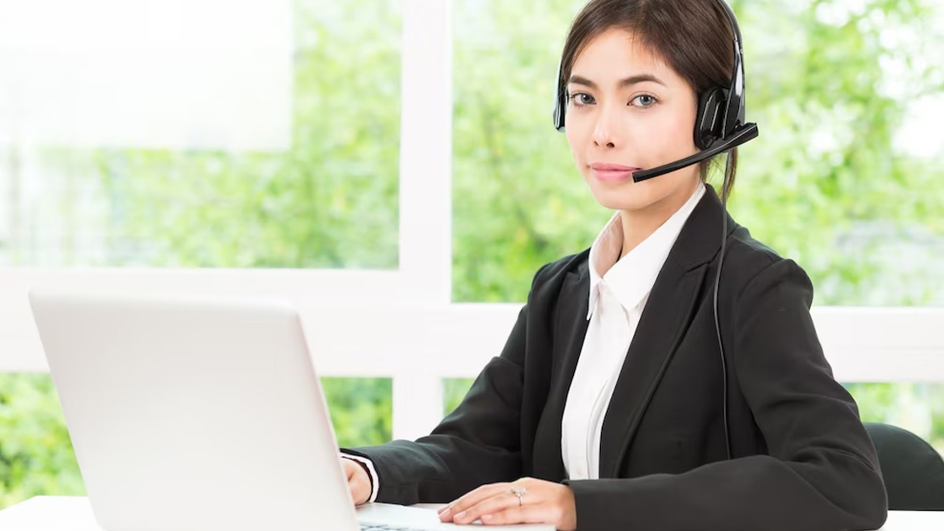 Hình ảnh đại diện cho phần Câu hỏi thường gặp và Hỗ trợ khách hàng SV88